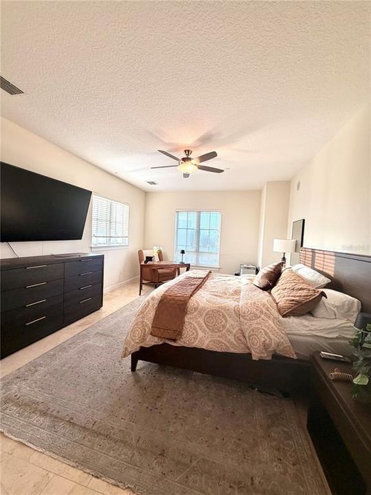 Active With Contract: $1,129,000 (3 beds, 3 baths, 2615 Square Feet)