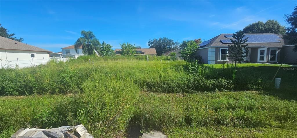 待售: $75,000 (0.18 acres)