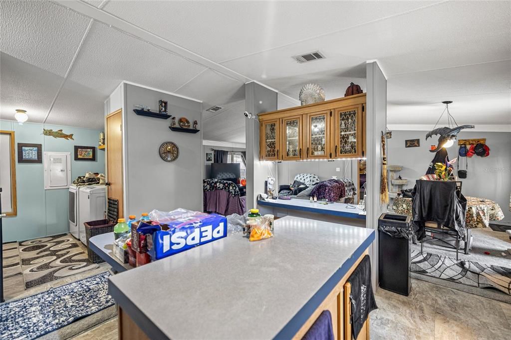 Activo con contrato: $193,500 (3 camas, 2 baños, 1440 Pies cuadrados)