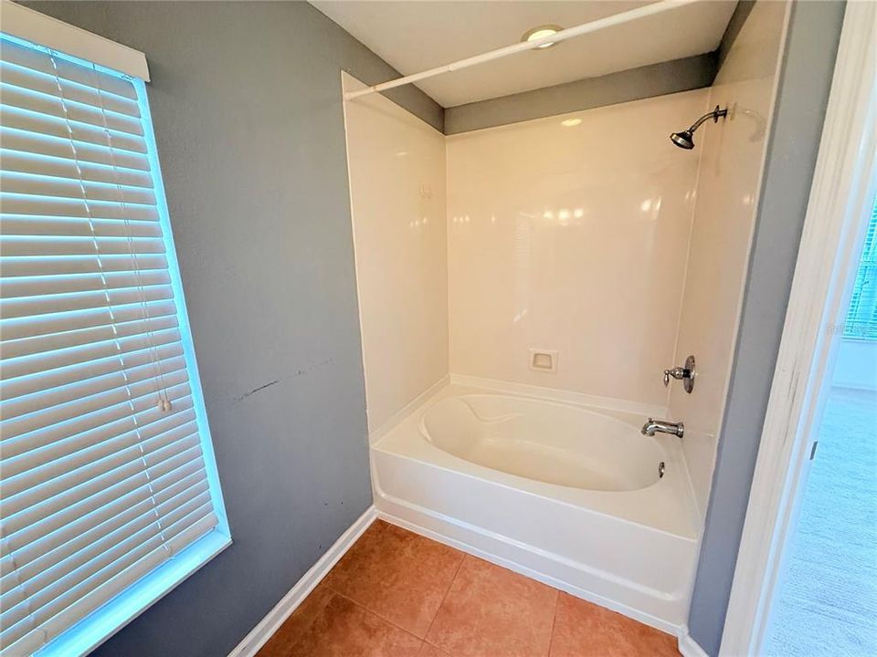 В аренду: $2,300 (3 спален, 2 ванн, 1720 Квадратных фут)