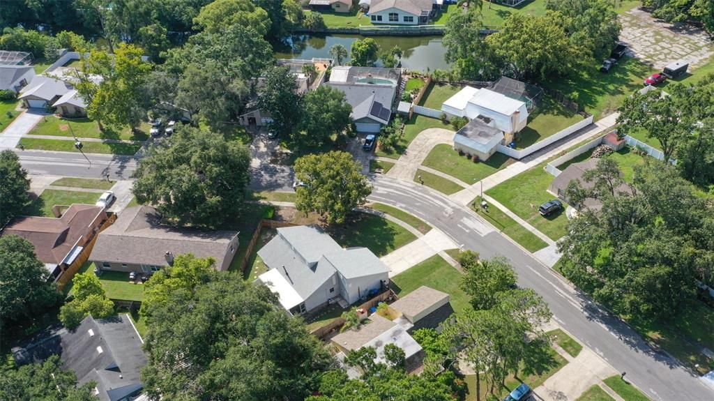 Под контрактом: $395,000 (3 спален, 3 ванн, 1268 Квадратных фут)