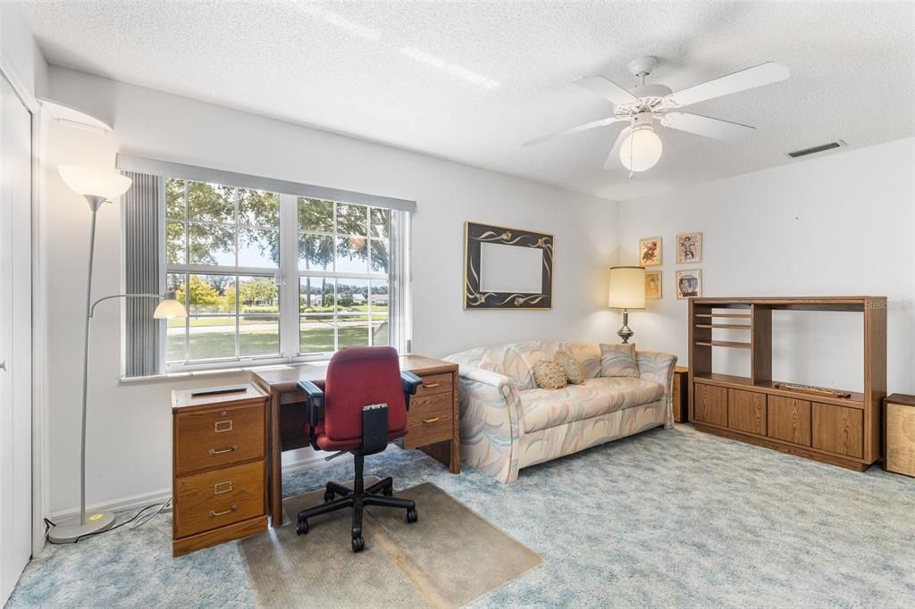 На продажу: $279,900 (3 спален, 2 ванн, 1919 Квадратных фут)