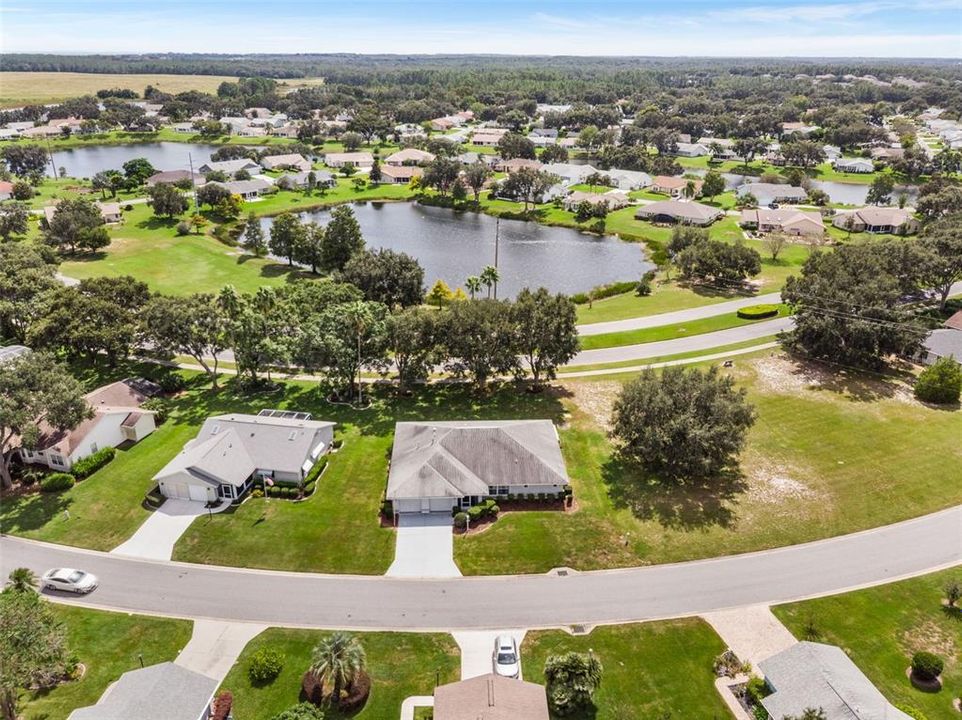 На продажу: $279,900 (3 спален, 2 ванн, 1919 Квадратных фут)