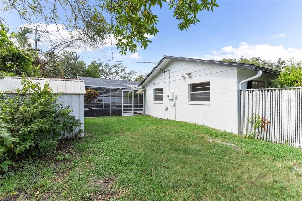 For Sale: $555,000 (4 beds, 2 baths, 1770 Square Feet)