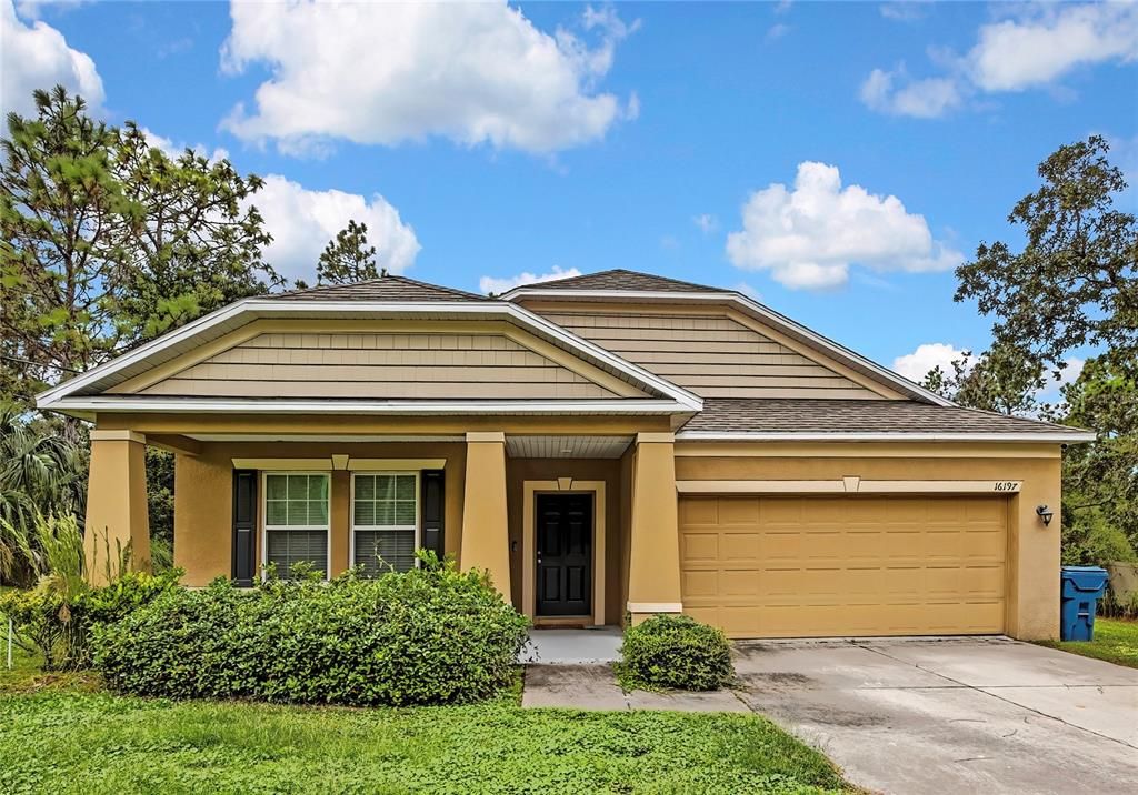 For Sale: $355,000 (4 beds, 2 baths, 1988 Square Feet)