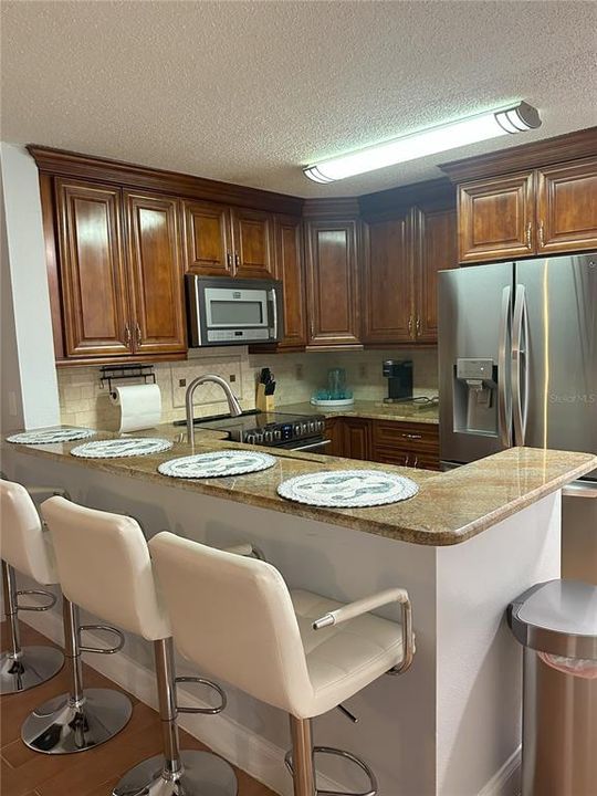 出租: $3,700 (2 贝兹, 2 浴室, 1075 平方英尺)