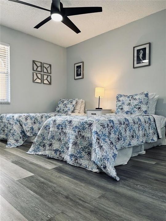 出租: $3,700 (2 贝兹, 2 浴室, 1075 平方英尺)