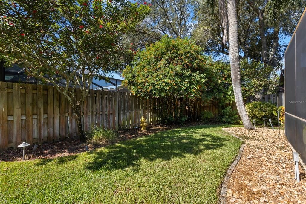 Под контрактом: $860,000 (4 спален, 3 ванн, 2811 Квадратных фут)