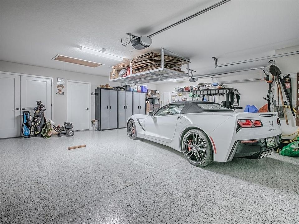 En Venta: $905,900 (3 camas, 2 baños, 2335 Pies cuadrados)