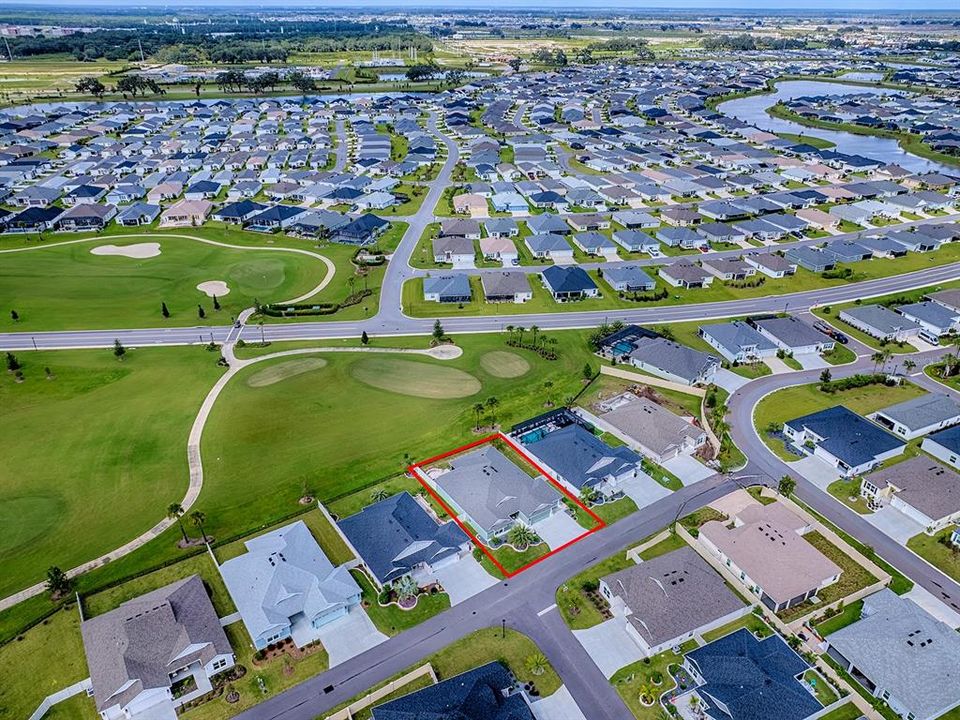 En Venta: $905,900 (3 camas, 2 baños, 2335 Pies cuadrados)