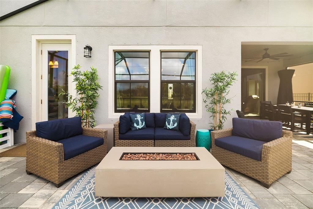 На продажу: $769,999 (5 спален, 3 ванн, 3373 Квадратных фут)