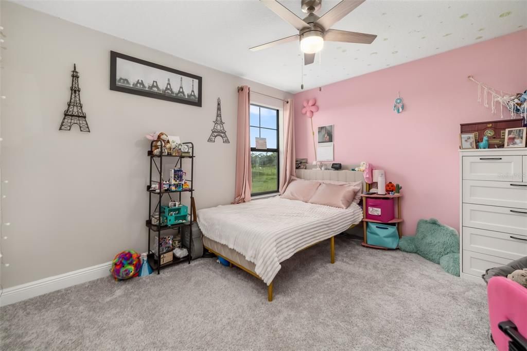 На продажу: $769,999 (5 спален, 3 ванн, 3373 Квадратных фут)