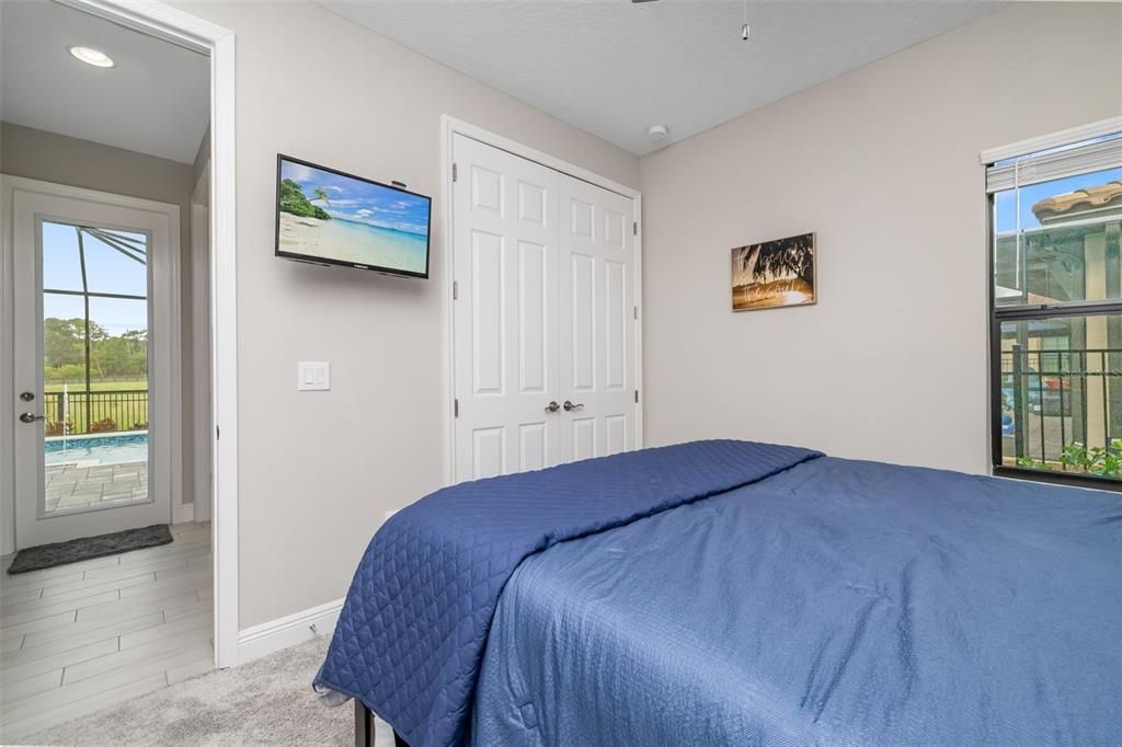 На продажу: $769,999 (5 спален, 3 ванн, 3373 Квадратных фут)