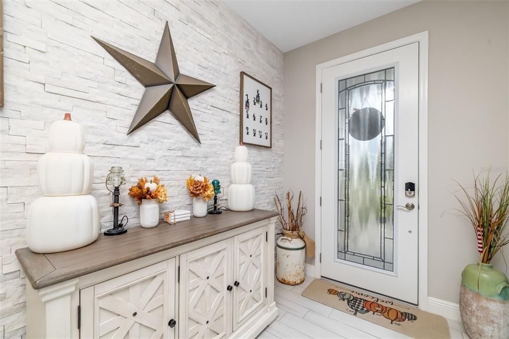 На продажу: $769,999 (5 спален, 3 ванн, 3373 Квадратных фут)