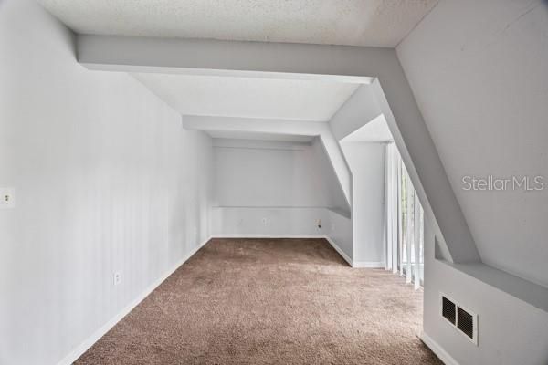 Activo con contrato: $499,900 (6 camas, 0 baños, 3600 Pies cuadrados)