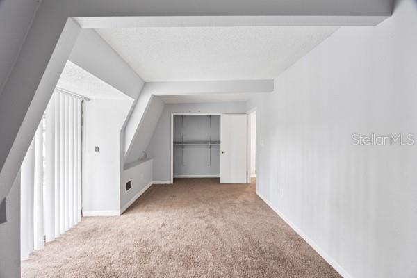 Activo con contrato: $499,900 (6 camas, 0 baños, 3600 Pies cuadrados)