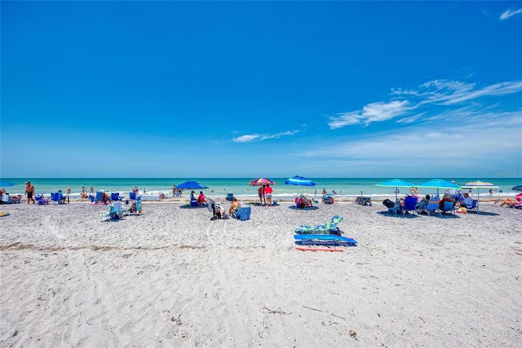 待售: $59,900 (0.48 acres)