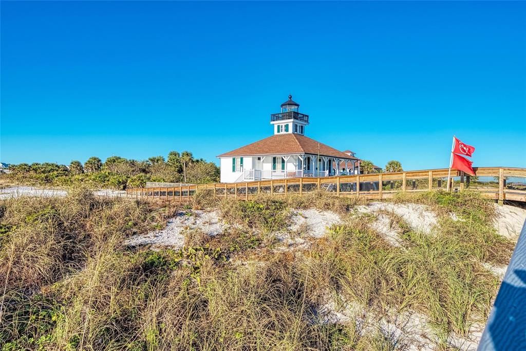 待售: $59,900 (0.48 acres)