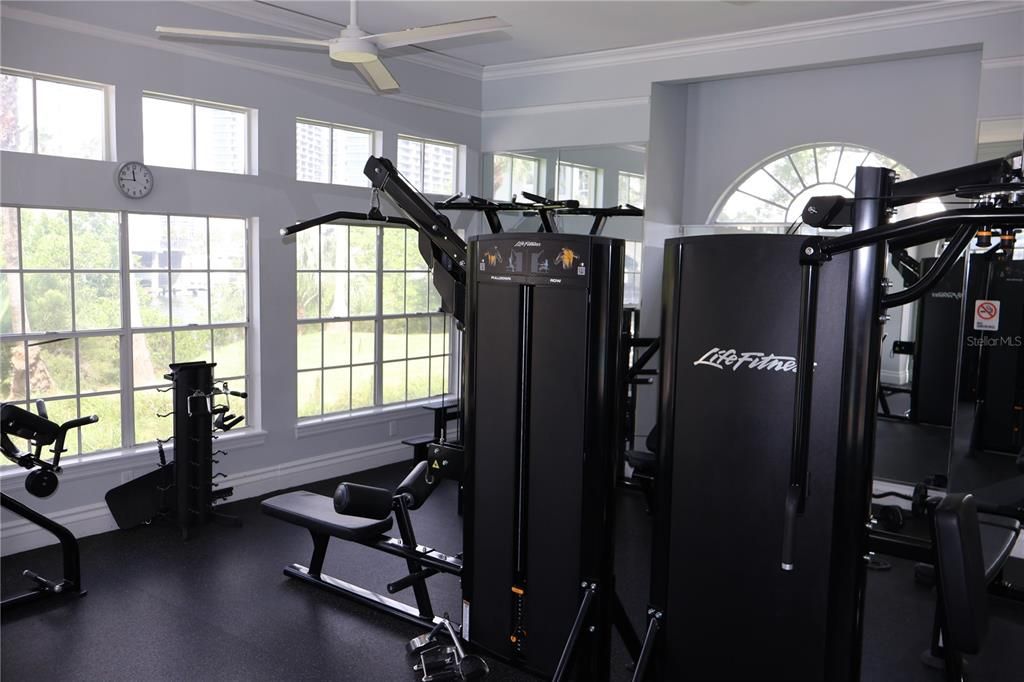 В аренду: $2,349 (1 спален, 1 ванн, 900 Квадратных фут)