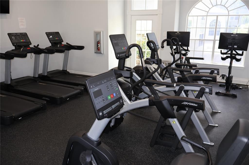 В аренду: $2,349 (1 спален, 1 ванн, 900 Квадратных фут)