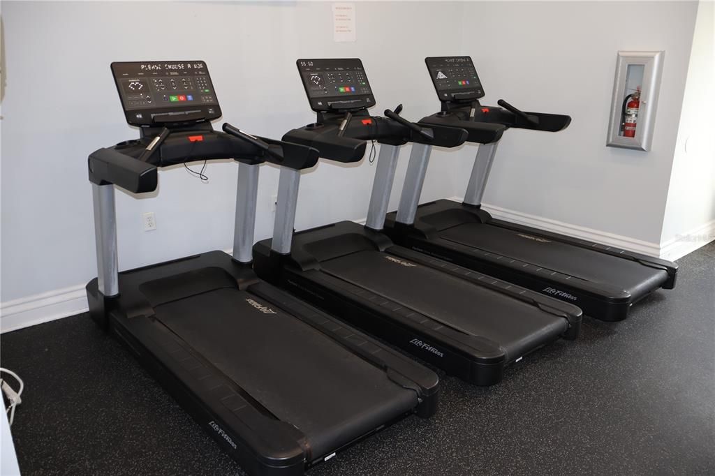 В аренду: $2,349 (1 спален, 1 ванн, 900 Квадратных фут)