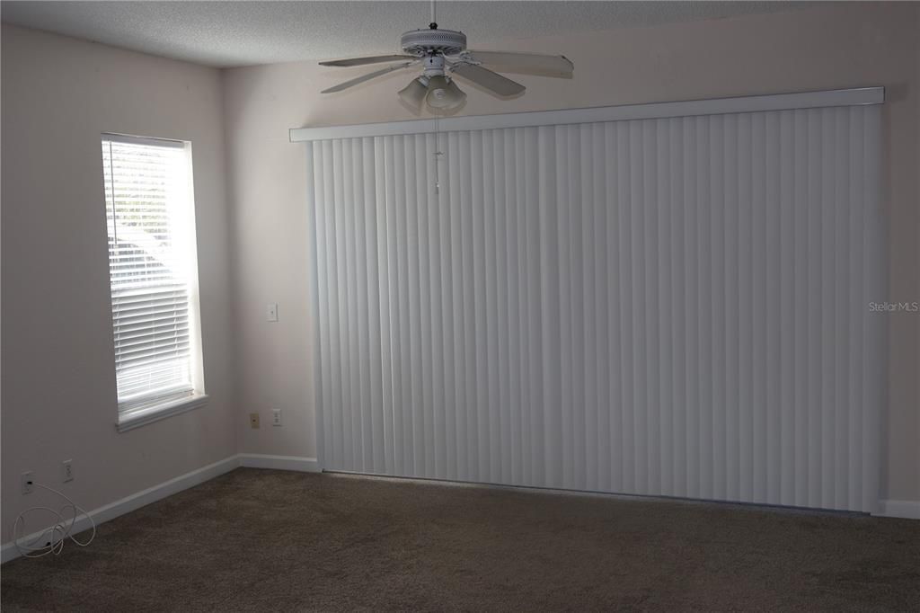 В аренду: $2,349 (1 спален, 1 ванн, 900 Квадратных фут)