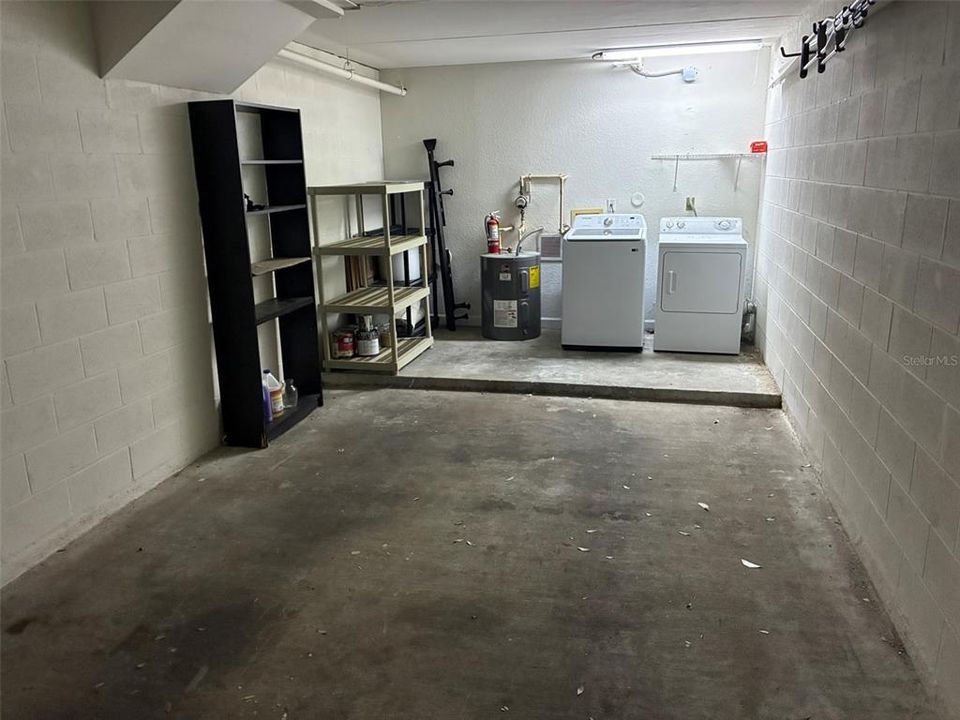 В аренду: $2,349 (1 спален, 1 ванн, 900 Квадратных фут)