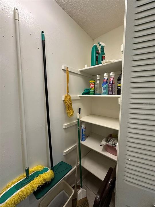 待售: $129,900 (2 贝兹, 2 浴室, 903 平方英尺)