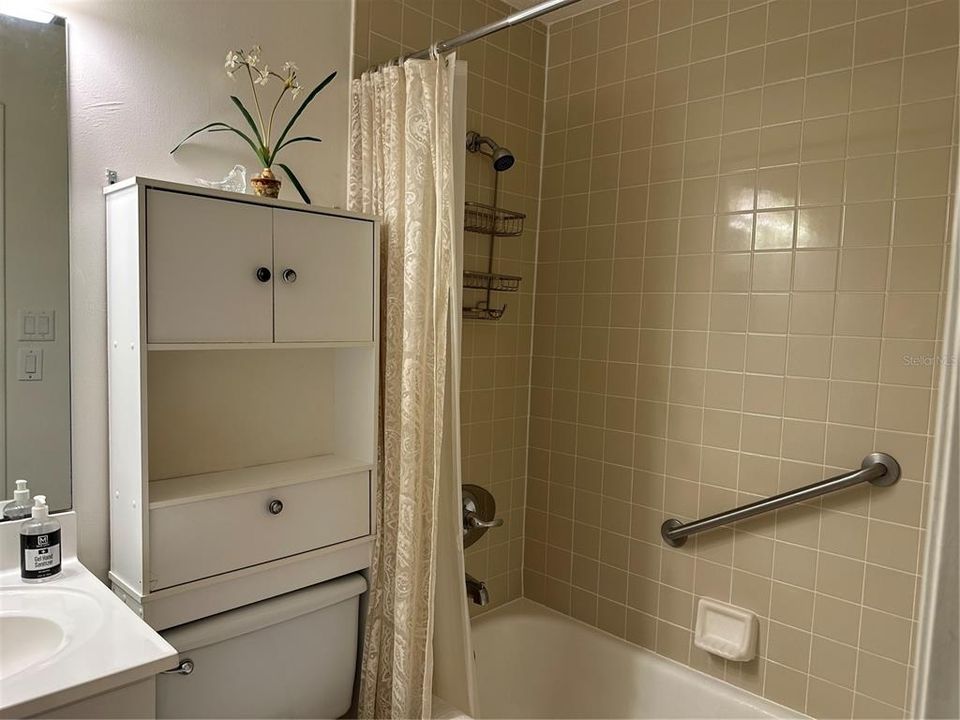 待售: $129,900 (2 贝兹, 2 浴室, 903 平方英尺)