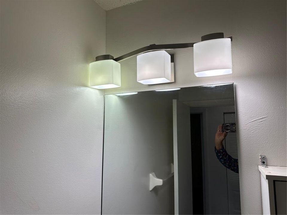 待售: $129,900 (2 贝兹, 2 浴室, 903 平方英尺)