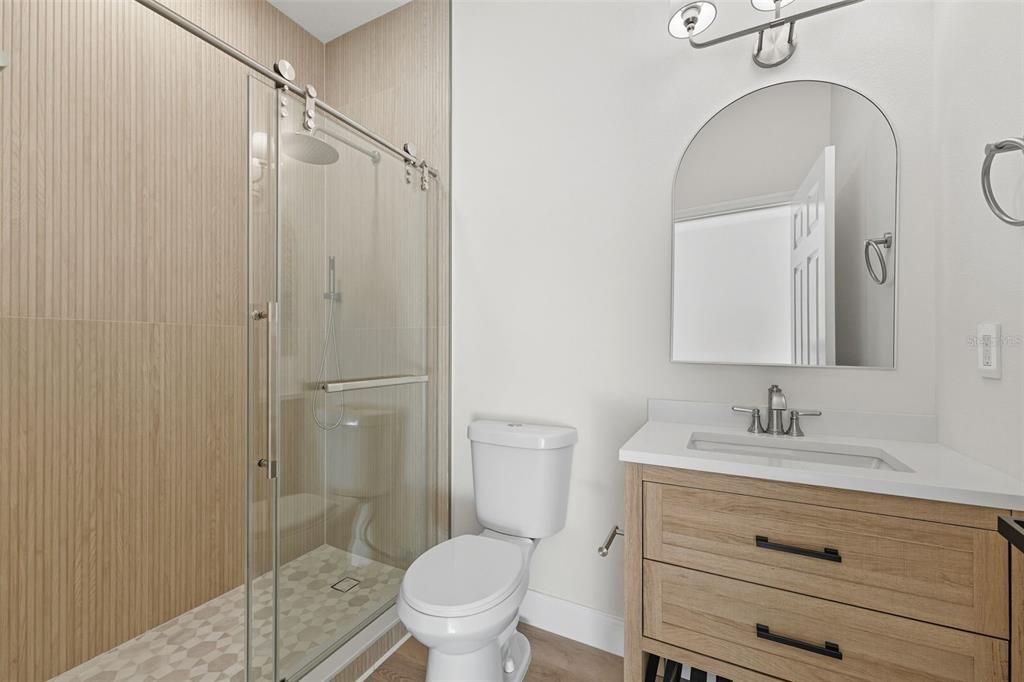 For Sale: $699,400 (5 beds, 3 baths, 2727 Square Feet)