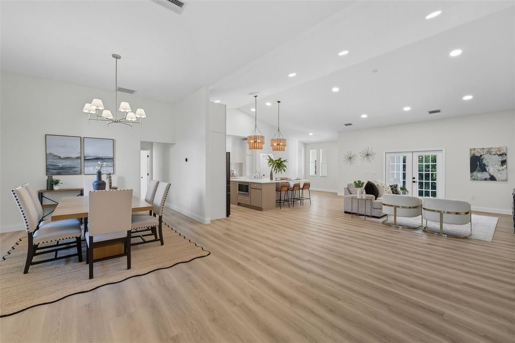 For Sale: $699,400 (5 beds, 3 baths, 2727 Square Feet)