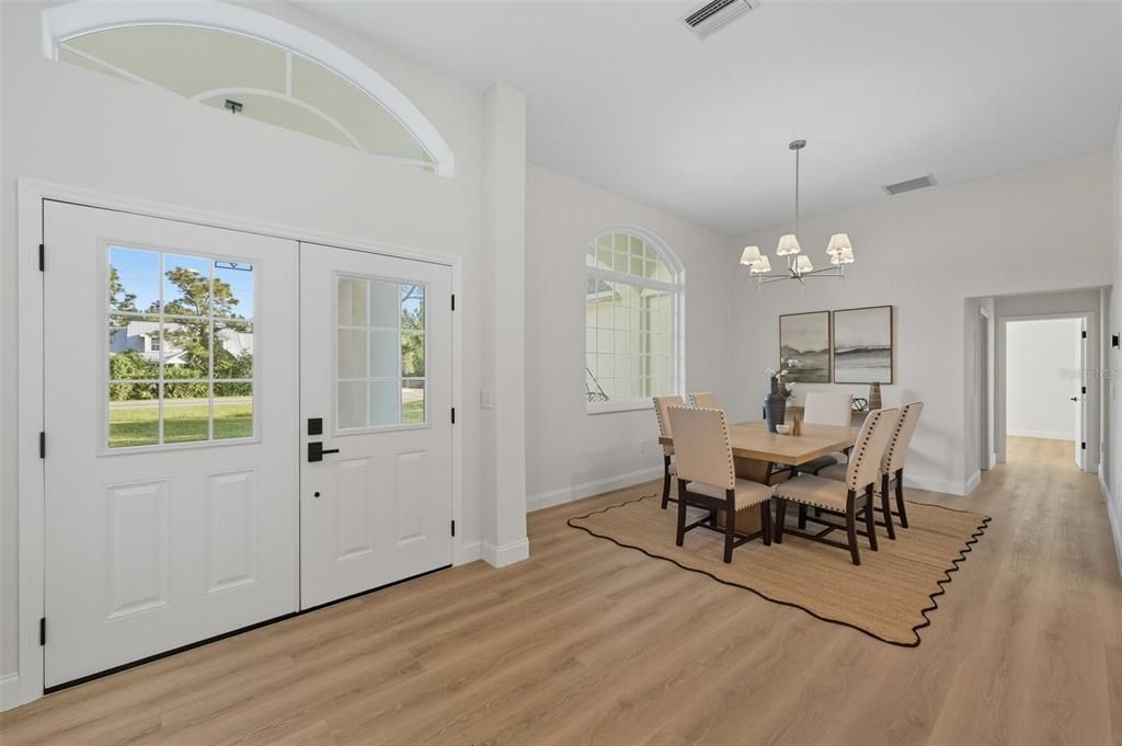 For Sale: $699,400 (5 beds, 3 baths, 2727 Square Feet)