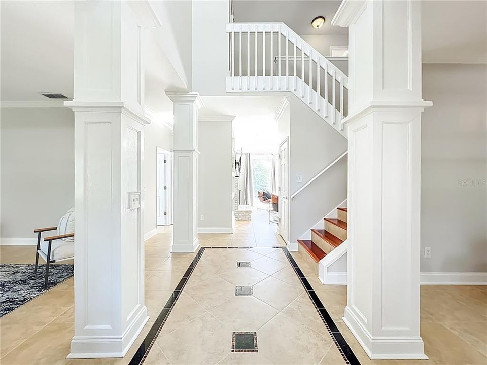 合同活跃: $625,000 (5 贝兹, 3 浴室, 3322 平方英尺)