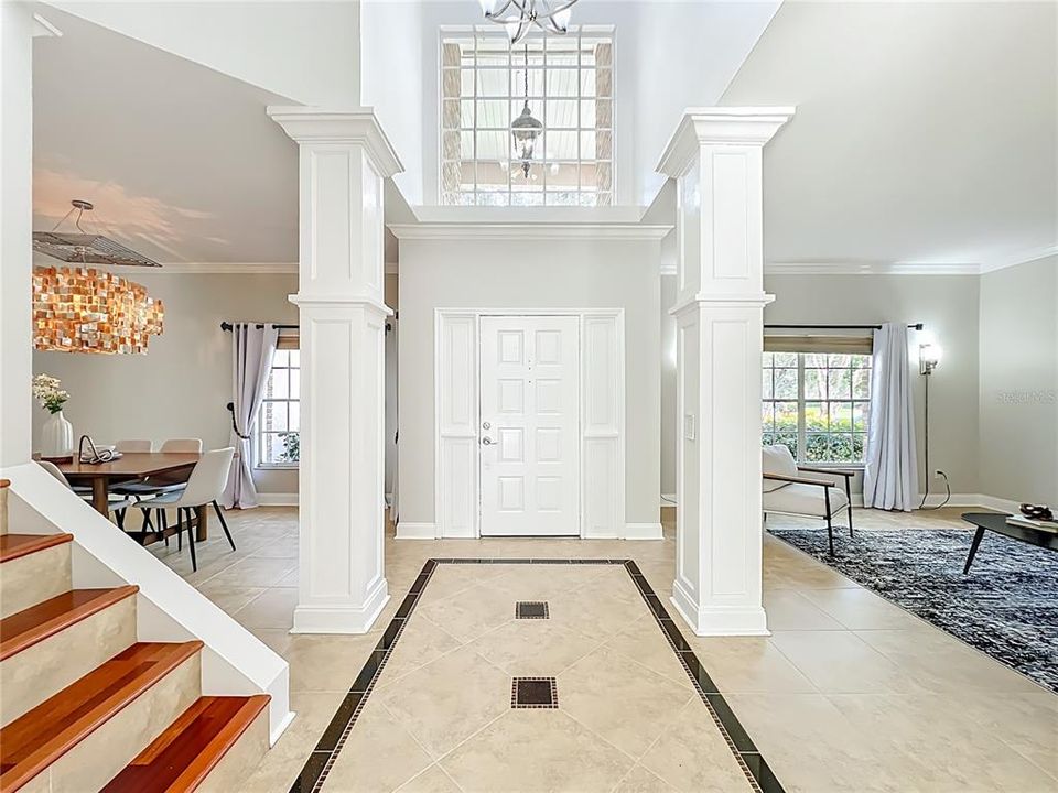 合同活跃: $625,000 (5 贝兹, 3 浴室, 3322 平方英尺)