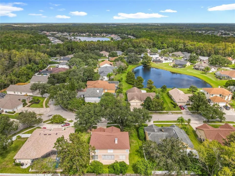 合同活跃: $625,000 (5 贝兹, 3 浴室, 3322 平方英尺)