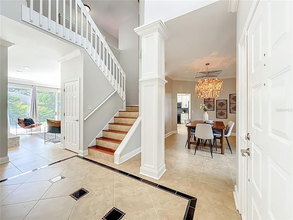 合同活跃: $625,000 (5 贝兹, 3 浴室, 3322 平方英尺)