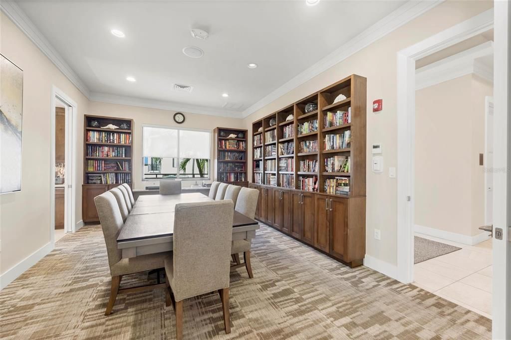 合同活跃: $999,000 (2 贝兹, 2 浴室, 1668 平方英尺)