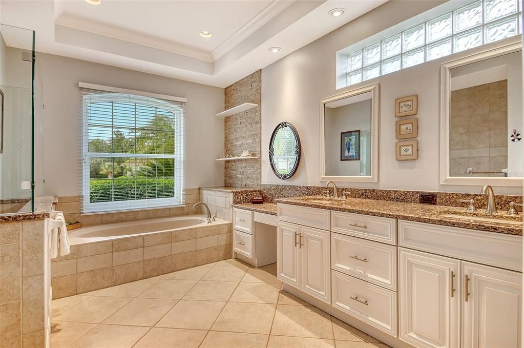 Active With Contract: $1,650,000 (3 beds, 3 baths, 3302 Square Feet)