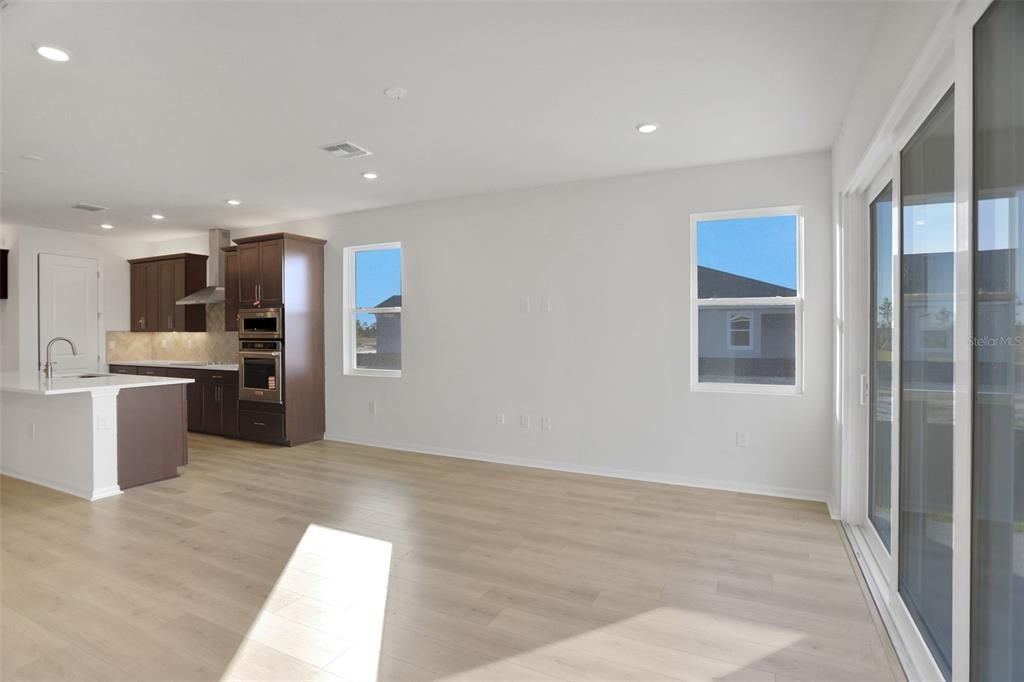 待售: $474,990 (4 贝兹, 3 浴室, 2699 平方英尺)