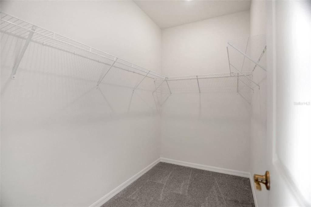 待售: $474,990 (4 贝兹, 3 浴室, 2699 平方英尺)