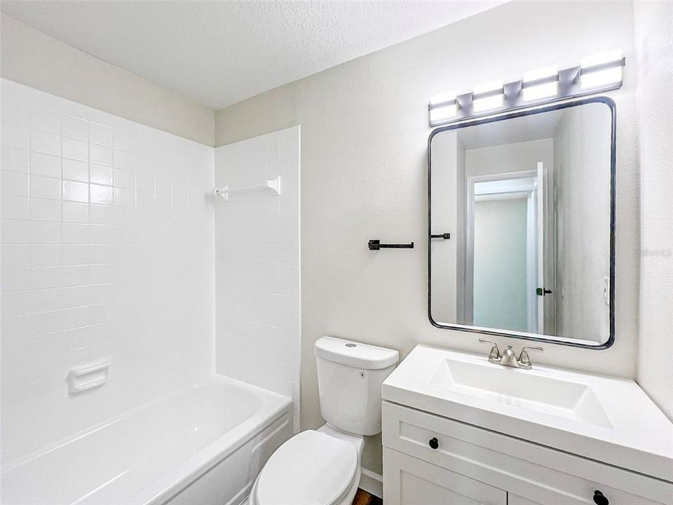 En Renta: $2,295 (3 camas, 2 baños, 1324 Pies cuadrados)