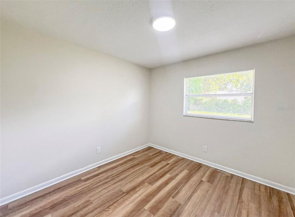 En Renta: $2,295 (3 camas, 2 baños, 1324 Pies cuadrados)