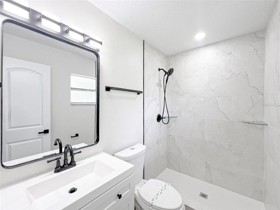 En Renta: $2,295 (3 camas, 2 baños, 1324 Pies cuadrados)