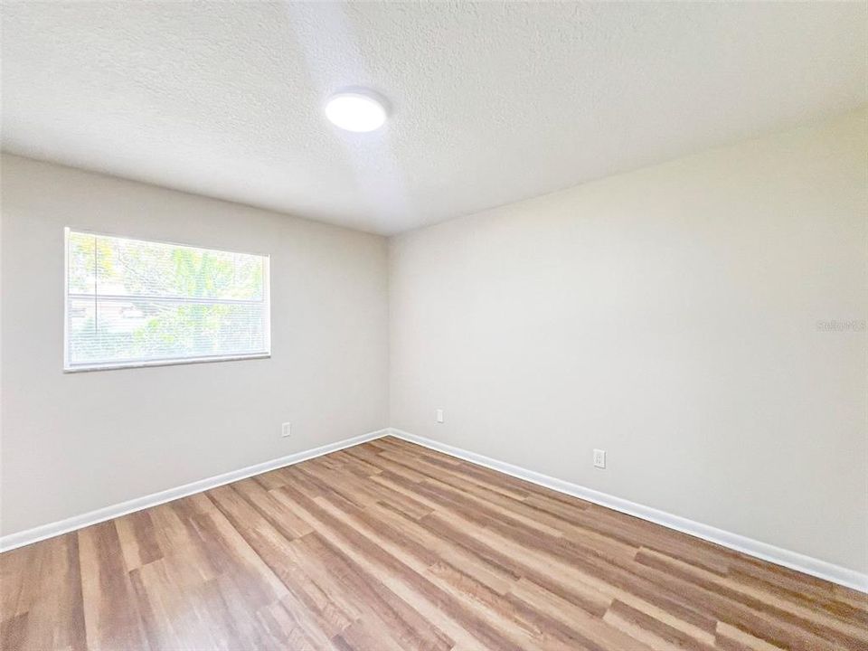 En Renta: $2,295 (3 camas, 2 baños, 1324 Pies cuadrados)