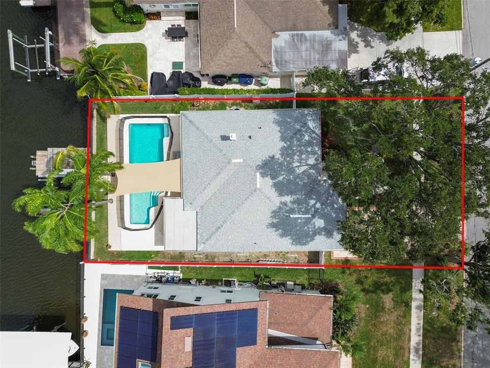 Под контрактом: $1,359,900 (3 спален, 1 ванн, 1508 Квадратных фут)