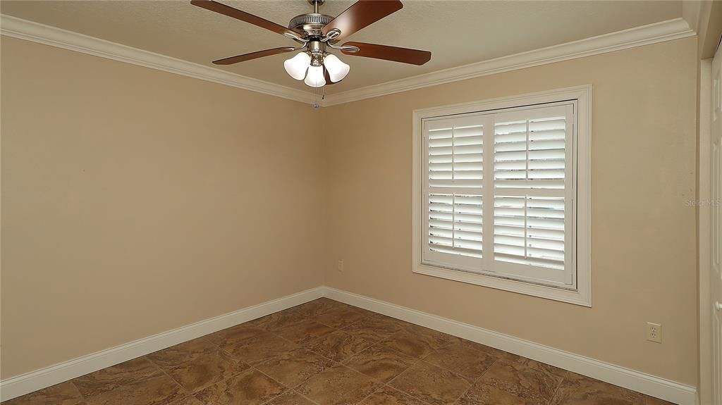 For Sale: $212,000 (2 beds, 2 baths, 1116 Square Feet)