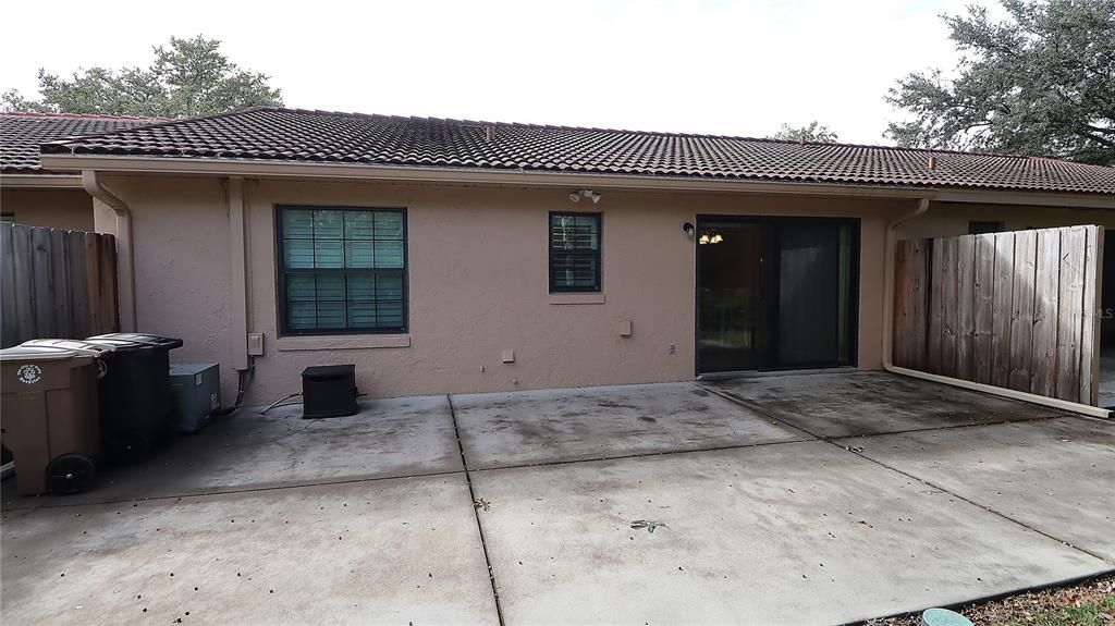 For Sale: $212,000 (2 beds, 2 baths, 1116 Square Feet)