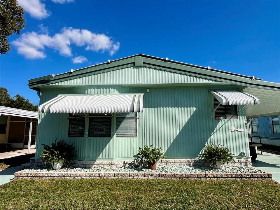 出租: $1,599 (2 贝兹, 2 浴室, 1056 平方英尺)