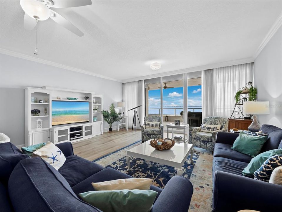 На продажу: $1,695,000 (3 спален, 3 ванн, 2550 Квадратных фут)